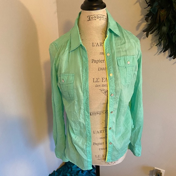 Express Button Down - Picture 4 of 8